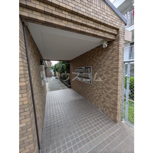 19/24 エントランス