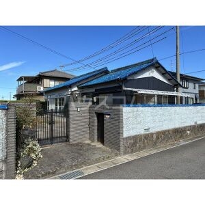 14/22 エントランス