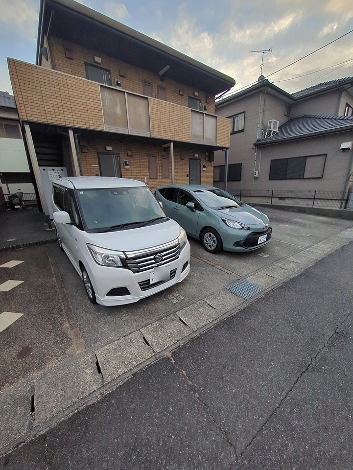 2/8 駐車場