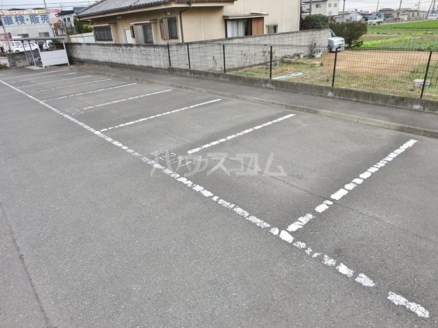 2/7 駐車場