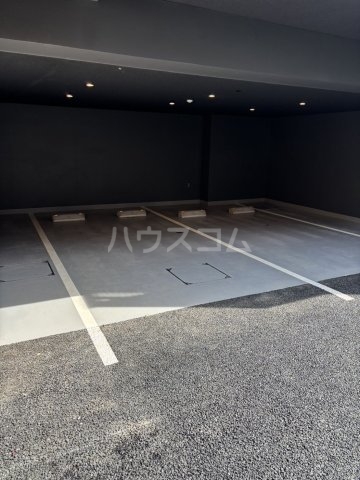 26/30 駐車場