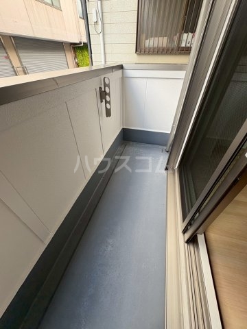 21/30 バルコニー