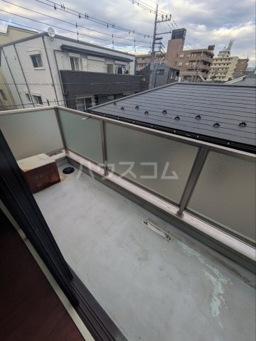 15/22 バルコニー