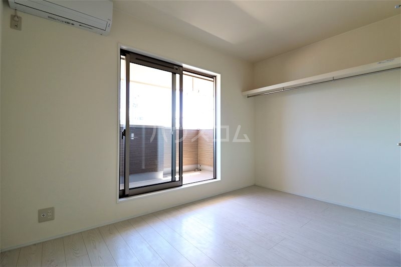 23/30 バルコニー