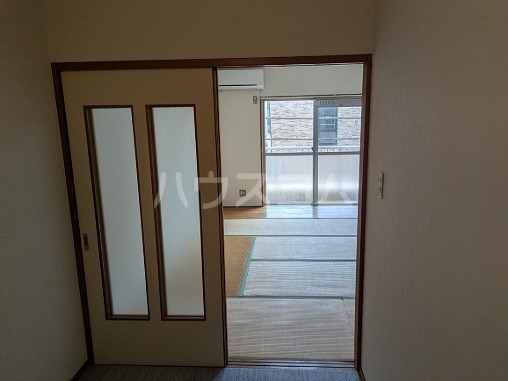 13/30 室内