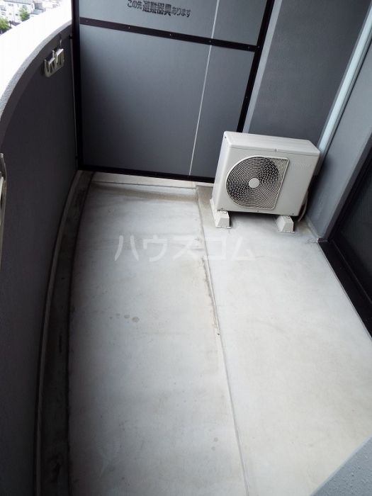 15/28 バルコニー