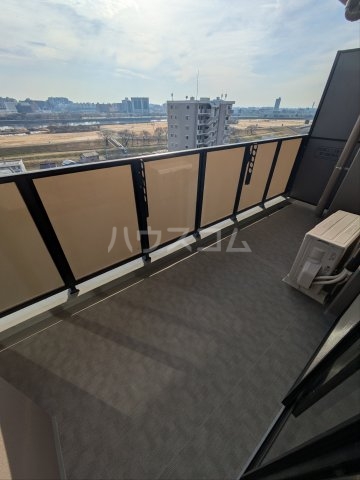 15/27 バルコニー