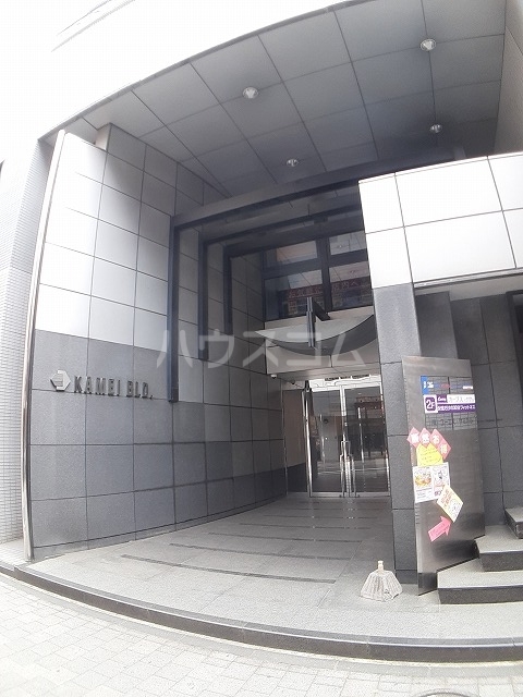 19/29 エントランス