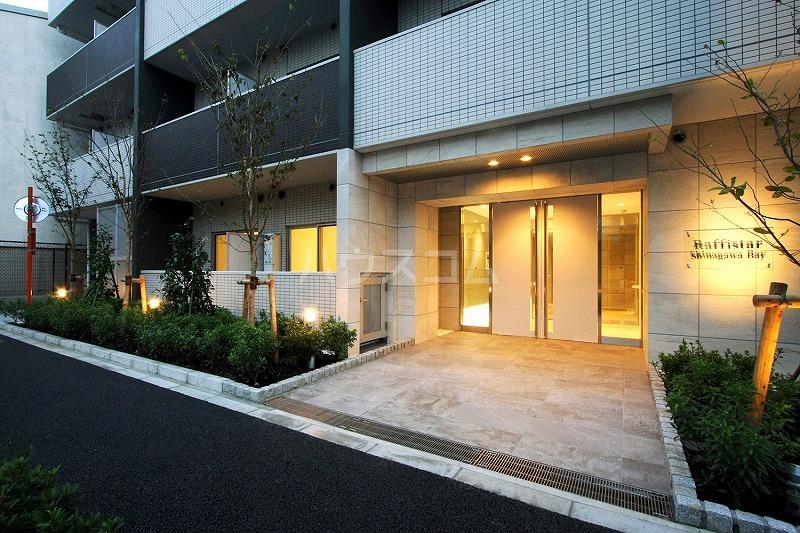 3/5 エントランス