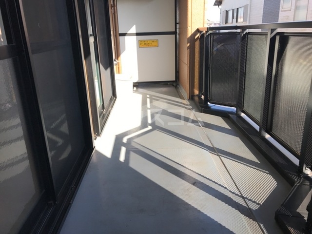 20/24 バルコニー