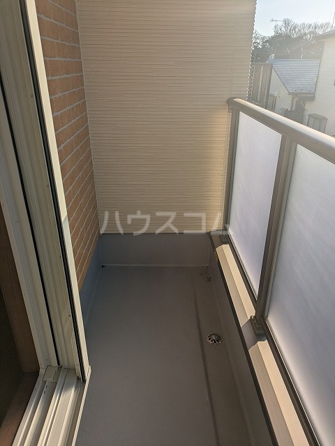 23/30 バルコニー