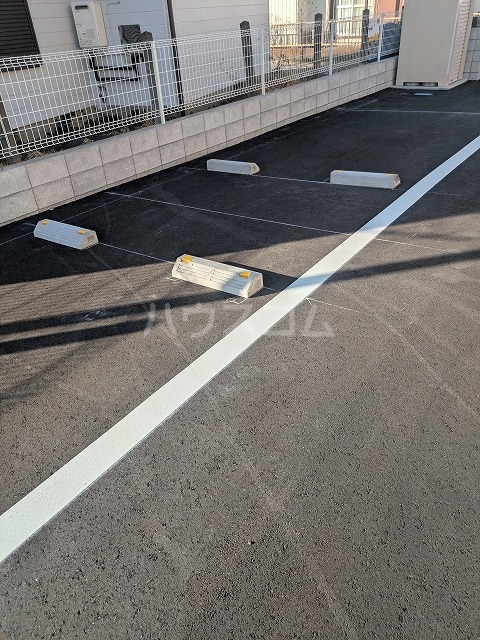 2/4 駐車場