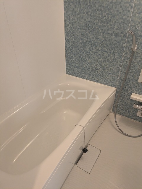 14/30 浴室