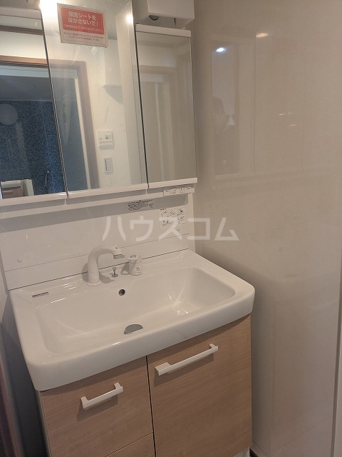 17/30 洗面