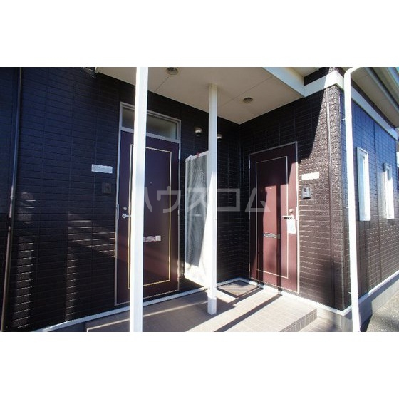 14/16 エントランス