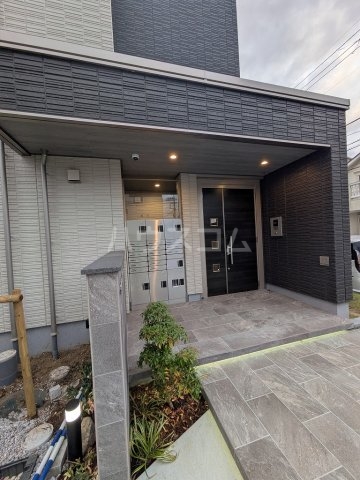 29/30 エントランス