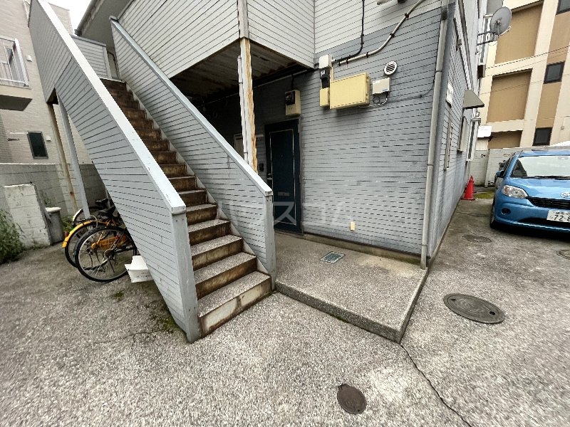 3/5 エントランス