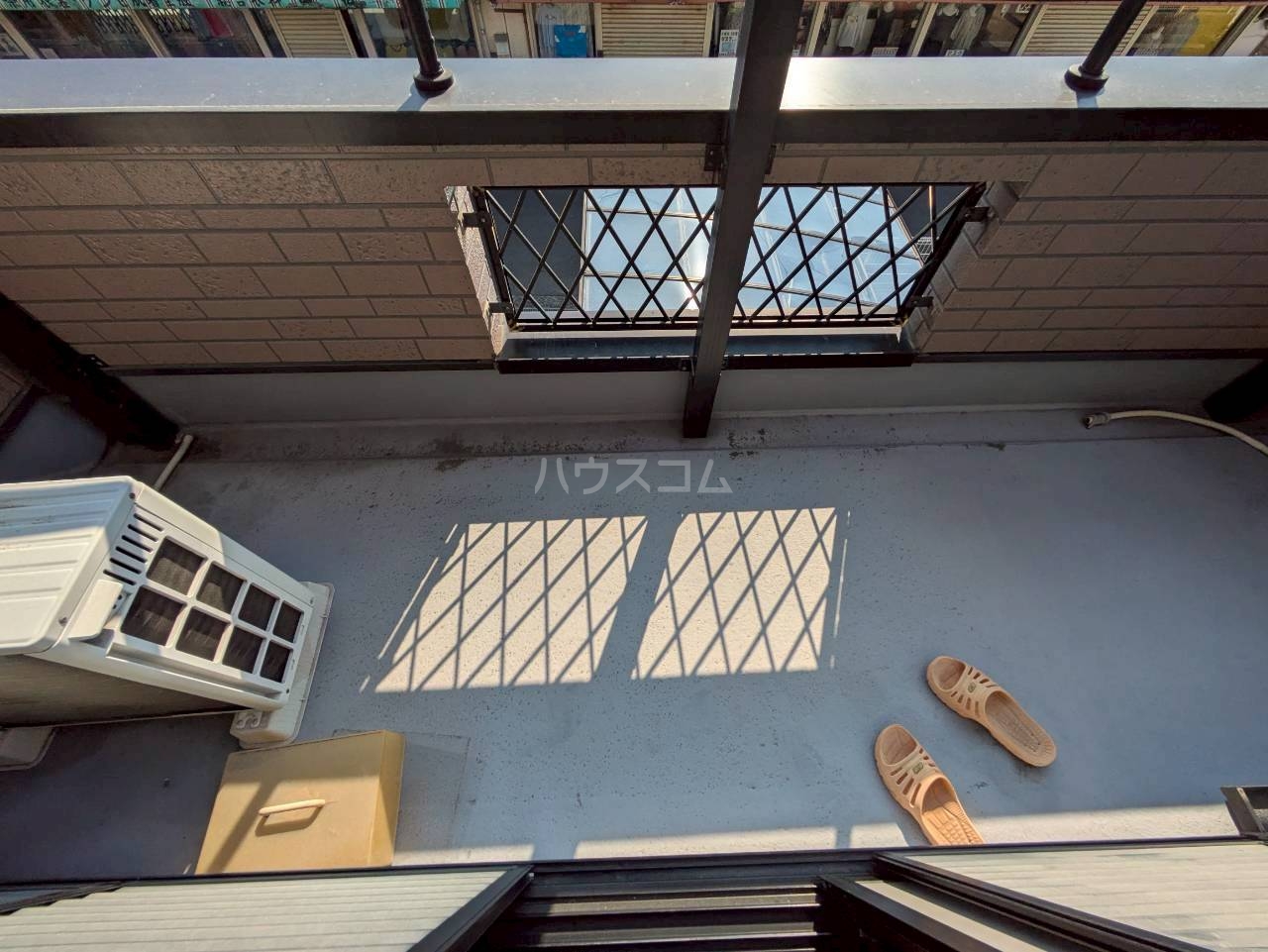 14/28 バルコニー