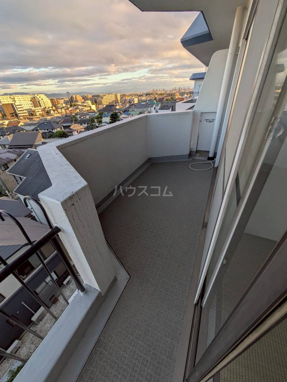 26/30 バルコニー