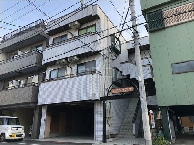 14/22 エントランス