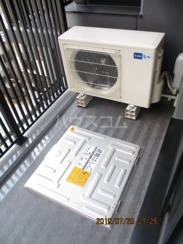 13/20 バルコニー