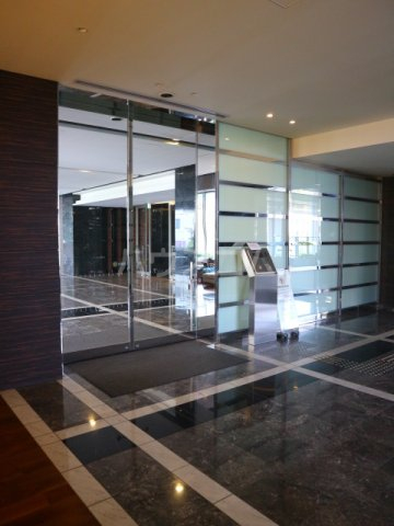 2/8 エントランス