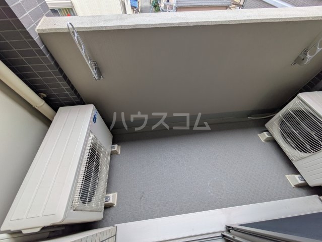 23/30 バルコニー