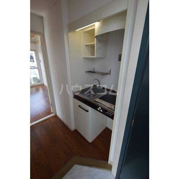 2/4 エントランス