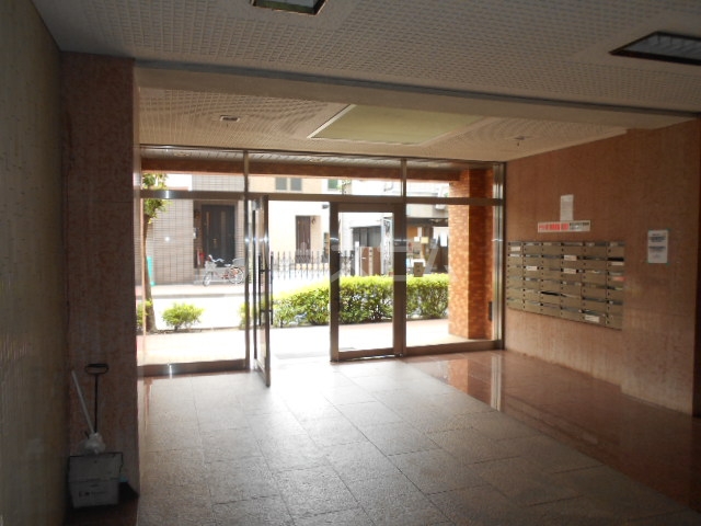 14/24 エントランス