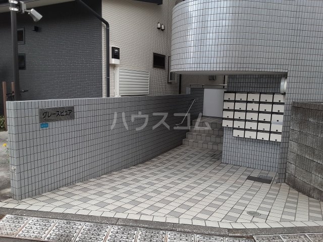 2/11 エントランス