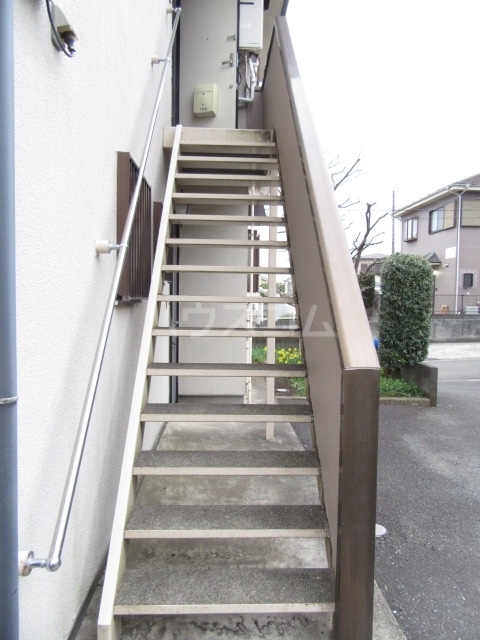 2/5 エントランス