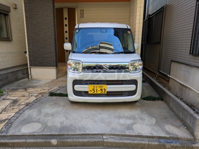 18/18 駐車場