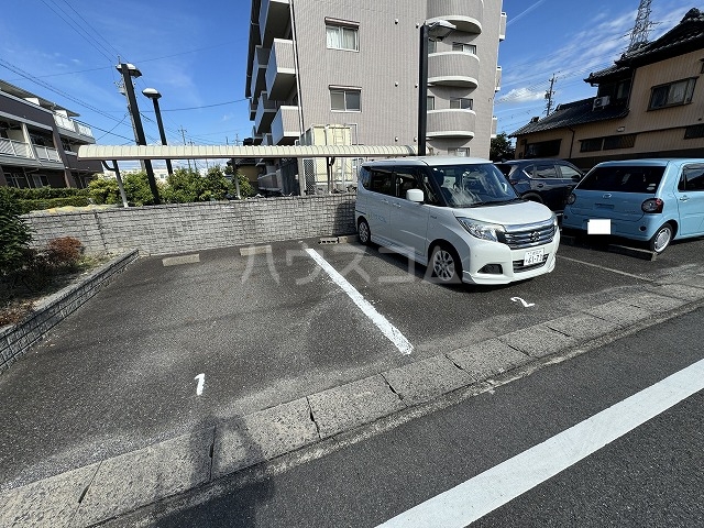 4/6 駐車場