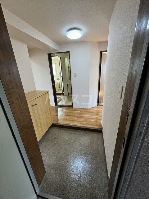 15/30 玄関