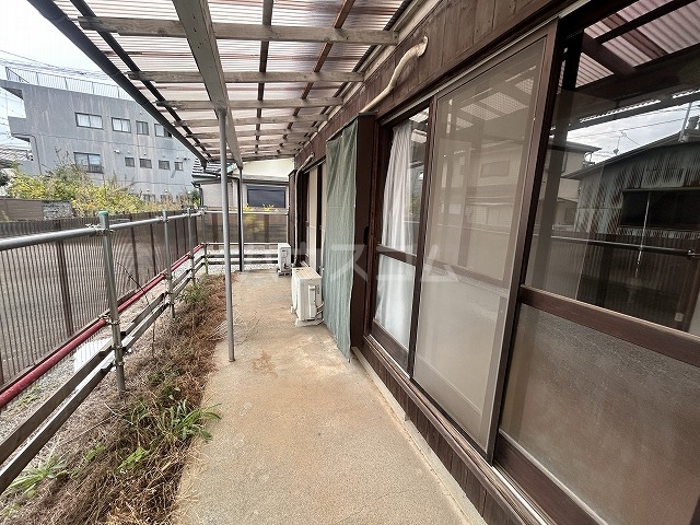 20/30 バルコニー