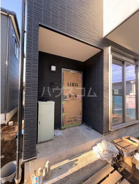 13/23 エントランス