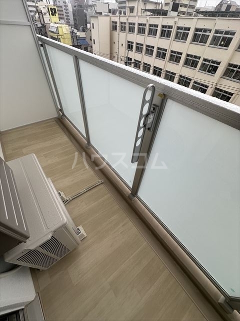 19/30 バルコニー