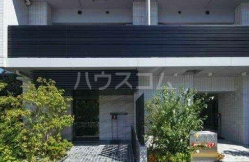 19/29 エントランス