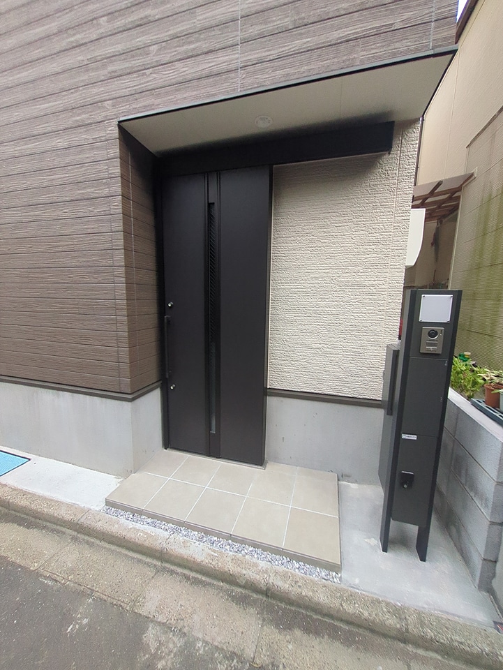 29/30 エントランス