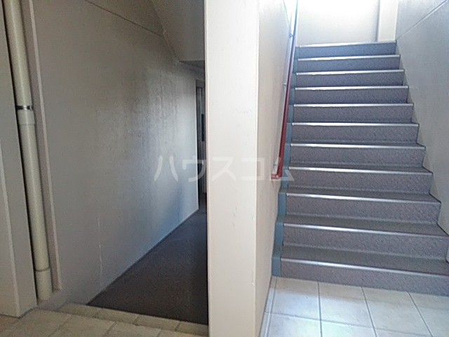 29/30 エントランス