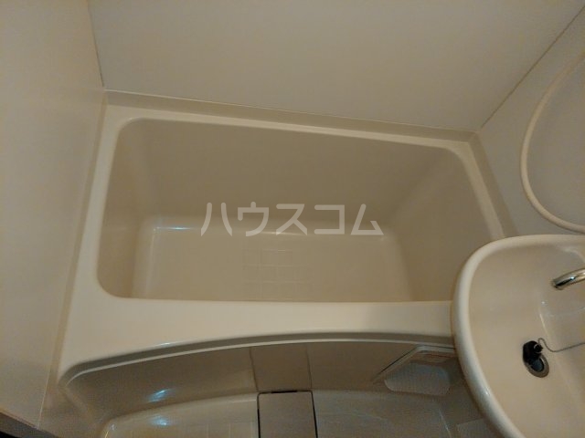 14/30 浴室