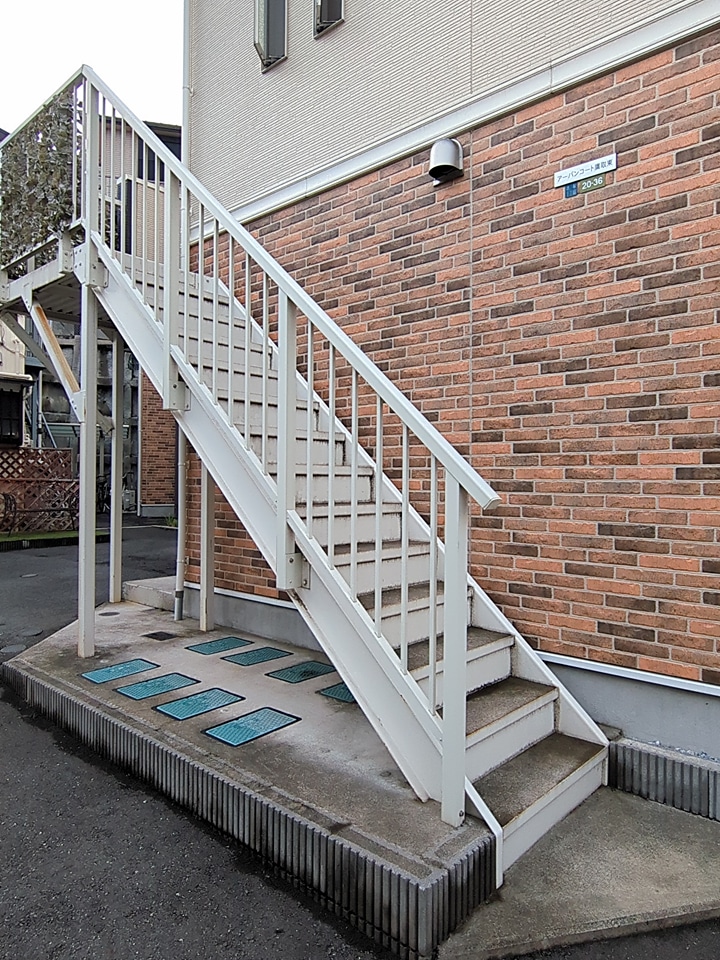 14/17 エントランス