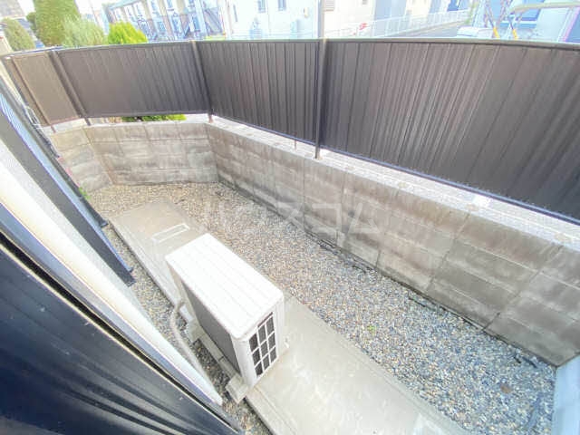 13/17 バルコニー