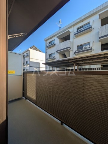 20/30 バルコニー