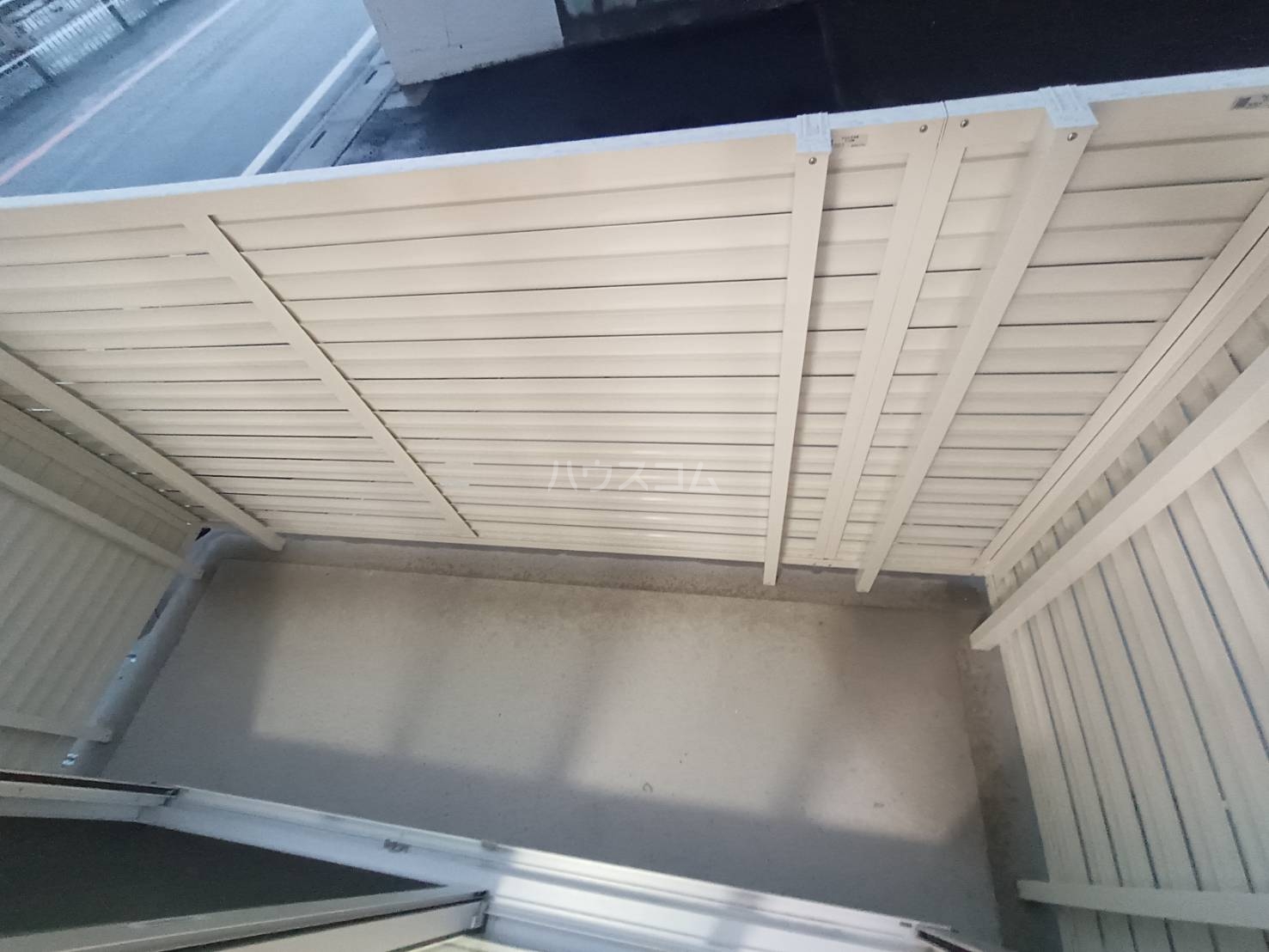 25/30 バルコニー