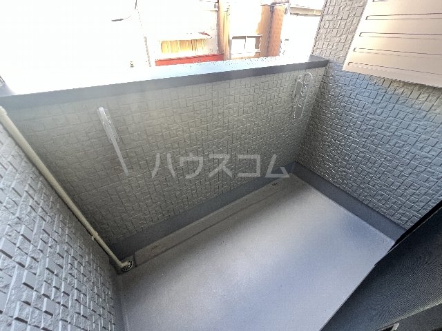 21/30 バルコニー