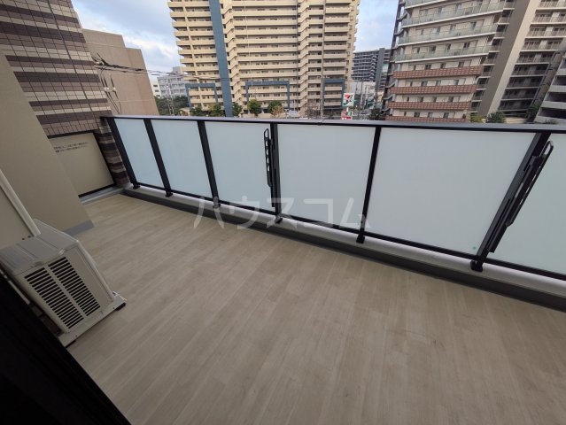 21/30 バルコニー