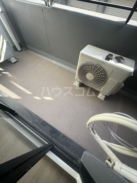 17/28 バルコニー