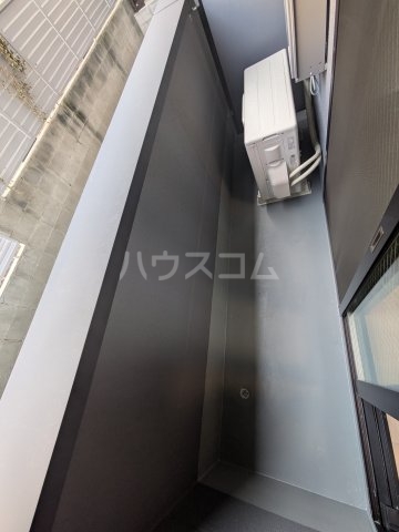 21/30 バルコニー