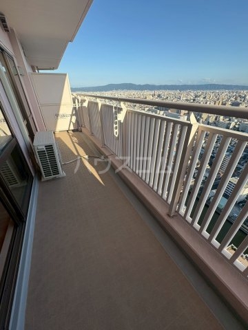 25/30 バルコニー